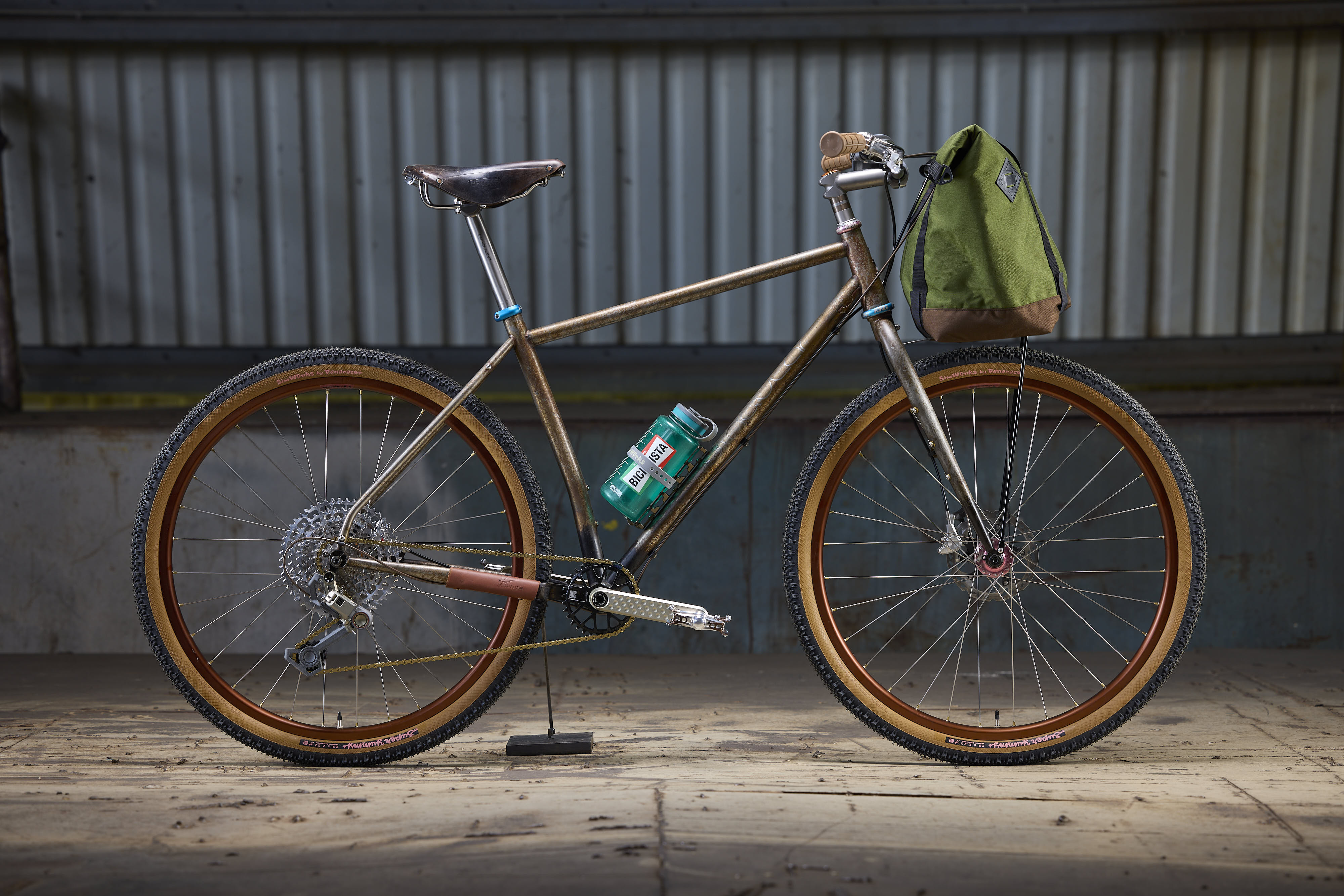 SINGULAR Weathered Swift Custom